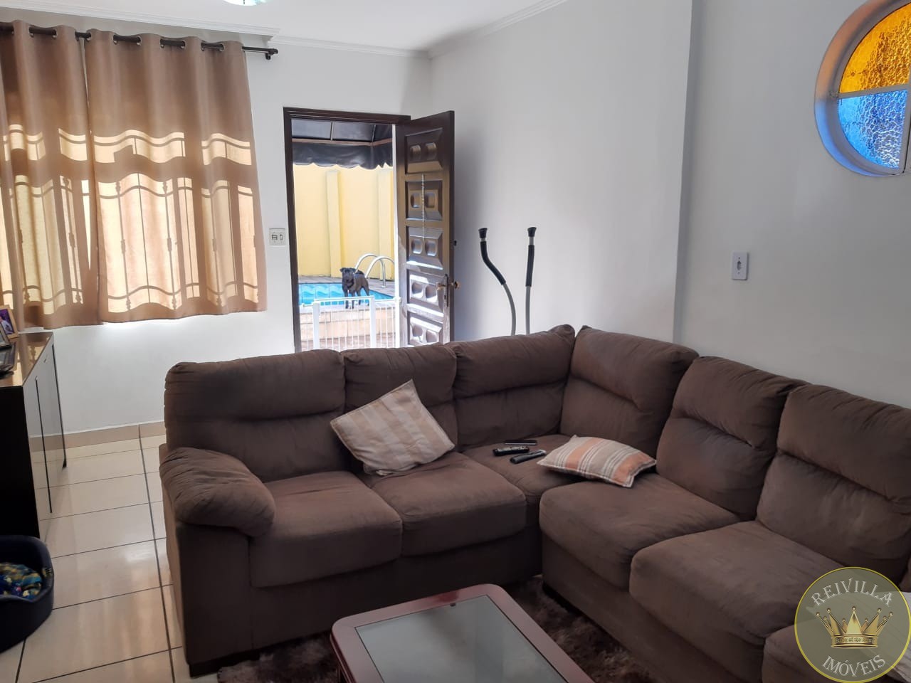 Casa Térrea de esquina Com Piscina Vila Industrial