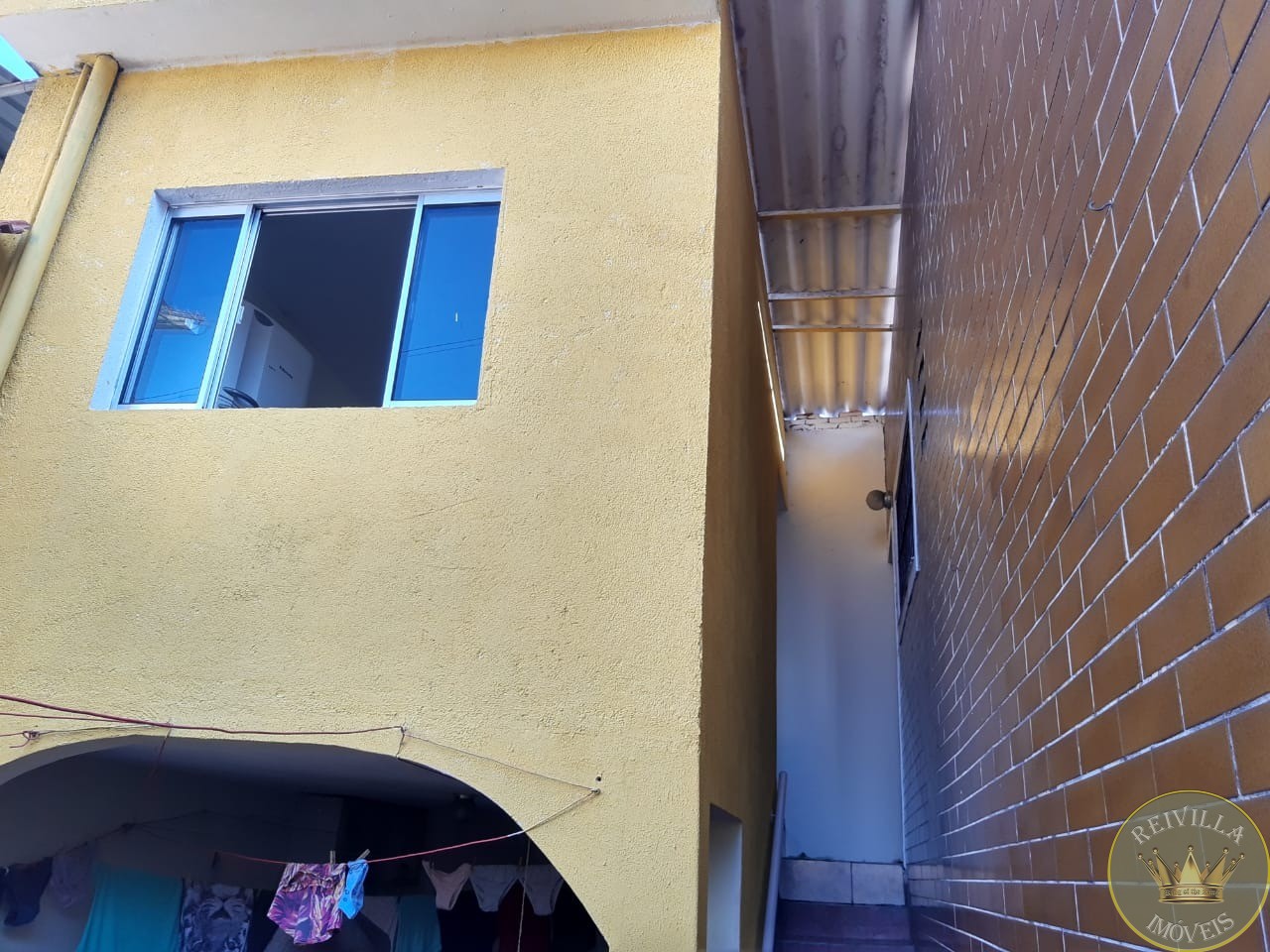 Casa Térrea de esquina Com Piscina Vila Industrial