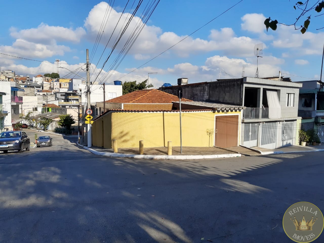 Casa Térrea de esquina Com Piscina Vila Industrial