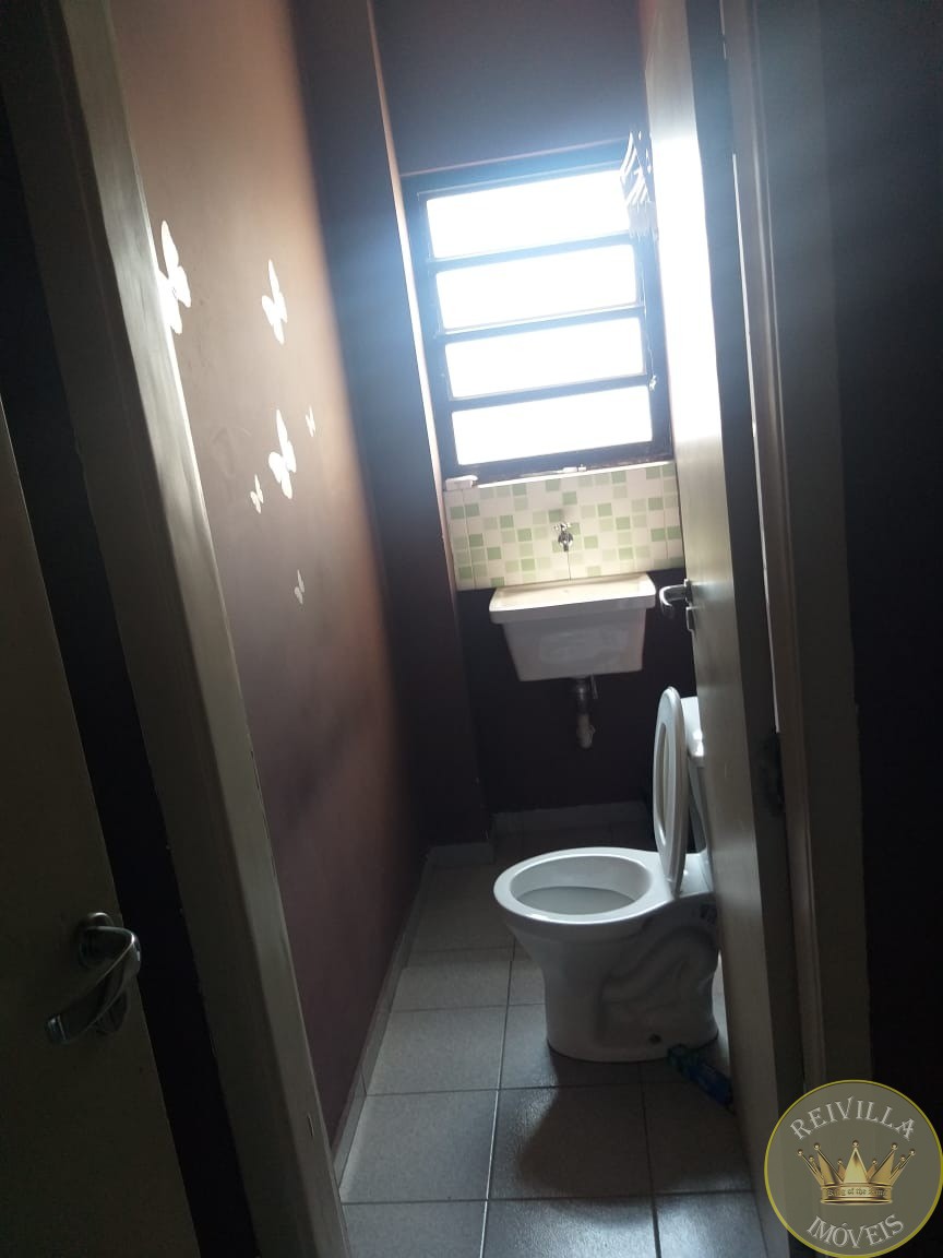 OPORTUNIDADE Andar inteiro de Conjunto Comercial com 352 mts e 14 salas no Centro :
