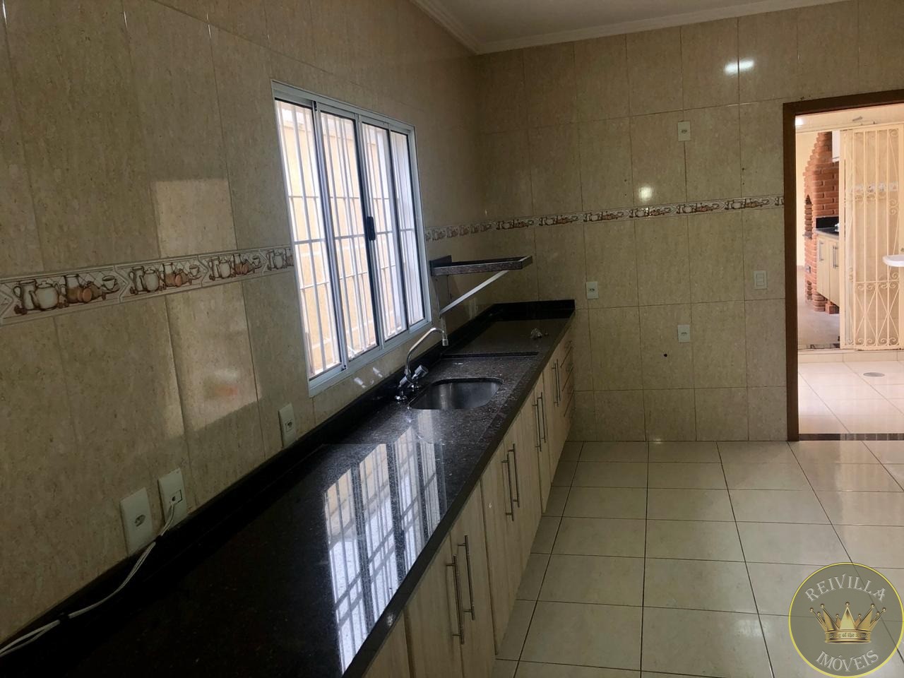 Sobrado na mooca com edicula, 220 metros, 3 dorms, suite, quintal, churrasqueira, 3 vagas