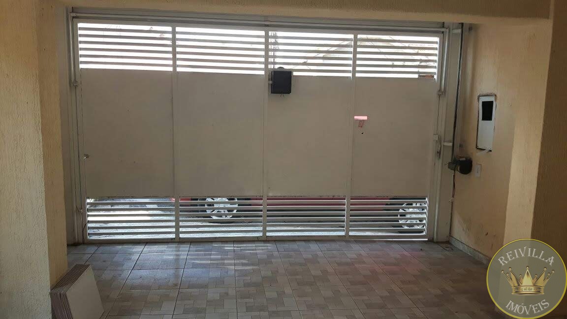 Excelente Casa de Esquina comDois Imóveis no mesmo terreno na Penha