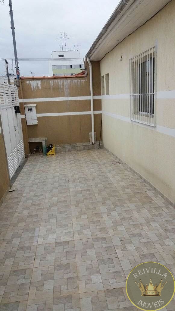 Excelente Casa de Esquina comDois Imóveis no mesmo terreno na Penha