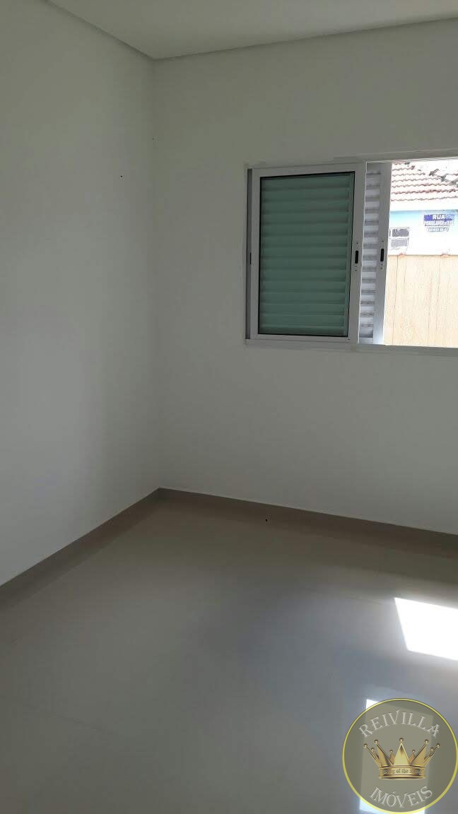 Excelente Casa de Esquina comDois Imóveis no mesmo terreno na Penha