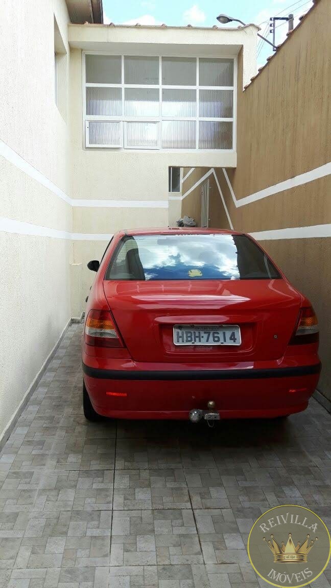 Excelente Casa de Esquina comDois Imóveis no mesmo terreno na Penha
