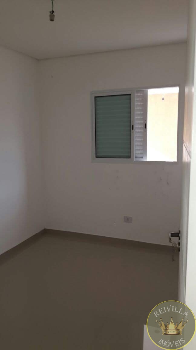 Excelente Casa de Esquina comDois Imóveis no mesmo terreno na Penha
