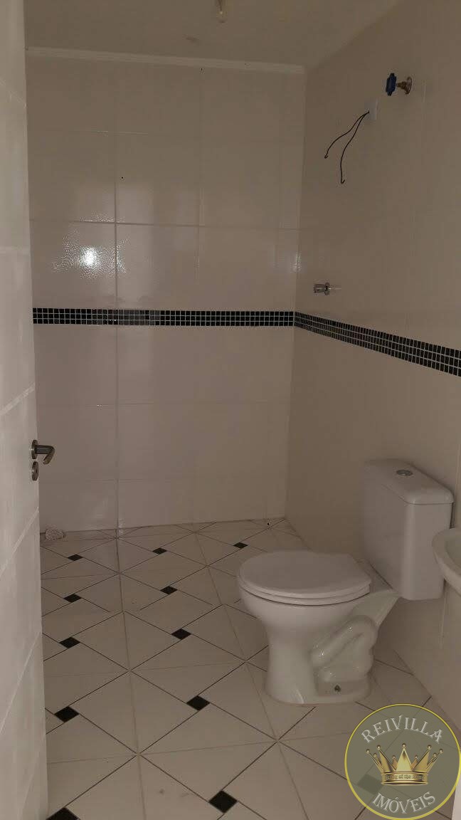 Excelente Casa de Esquina comDois Imóveis no mesmo terreno na Penha