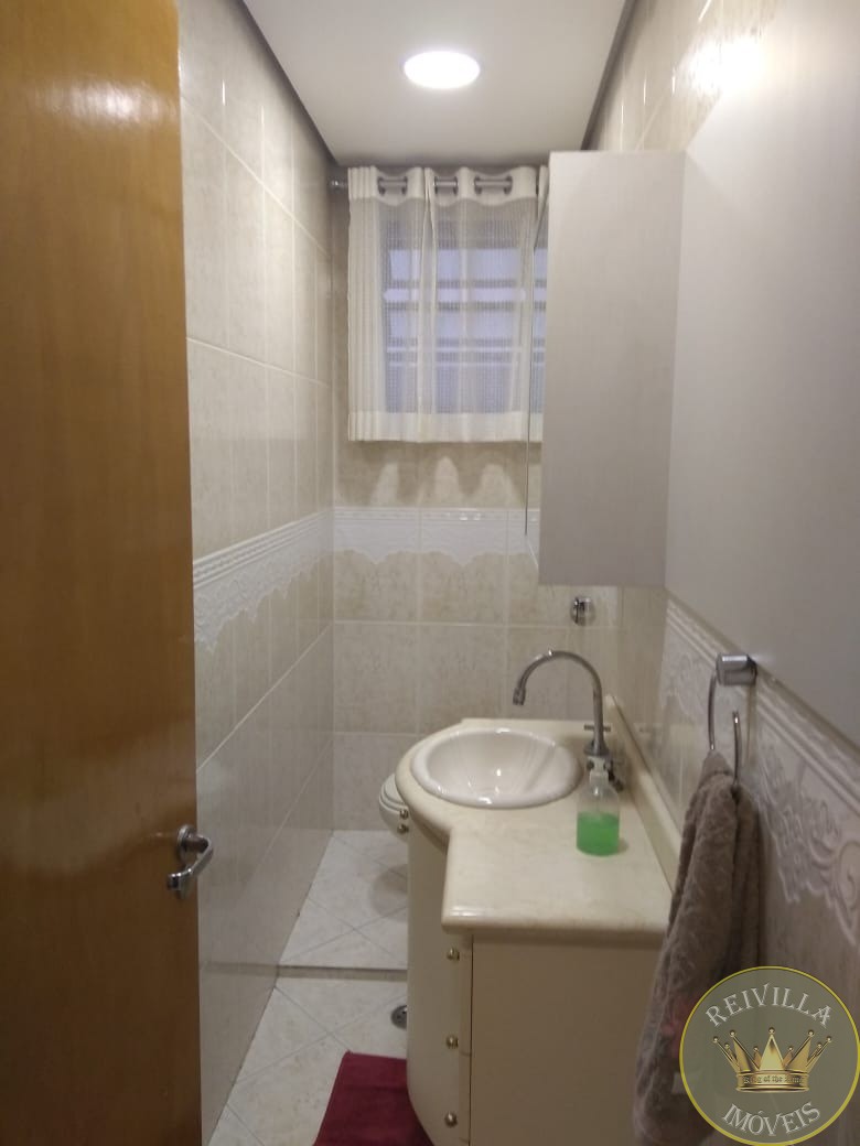 EXCELENTE SOBRADO com 346 m² de Área construída- JARDIM DA FIGUEIRA!!!