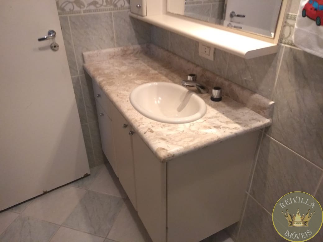 EXCELENTE SOBRADO com 346 m² de Área construída- JARDIM DA FIGUEIRA!!!