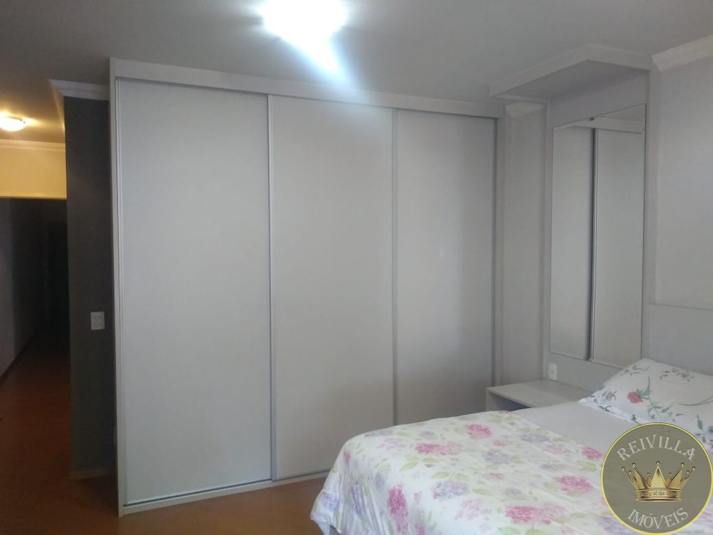 EXCELENTE SOBRADO com 346 m² de Área construída- JARDIM DA FIGUEIRA!!!