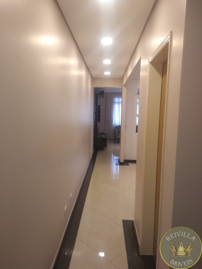 EXCELENTE SOBRADO com 346 m² de Área construída- JARDIM DA FIGUEIRA!!!