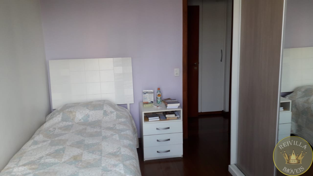 Apartamento mooca , 109 metros, 3 dorms, suite, estuda permuta de menor valor