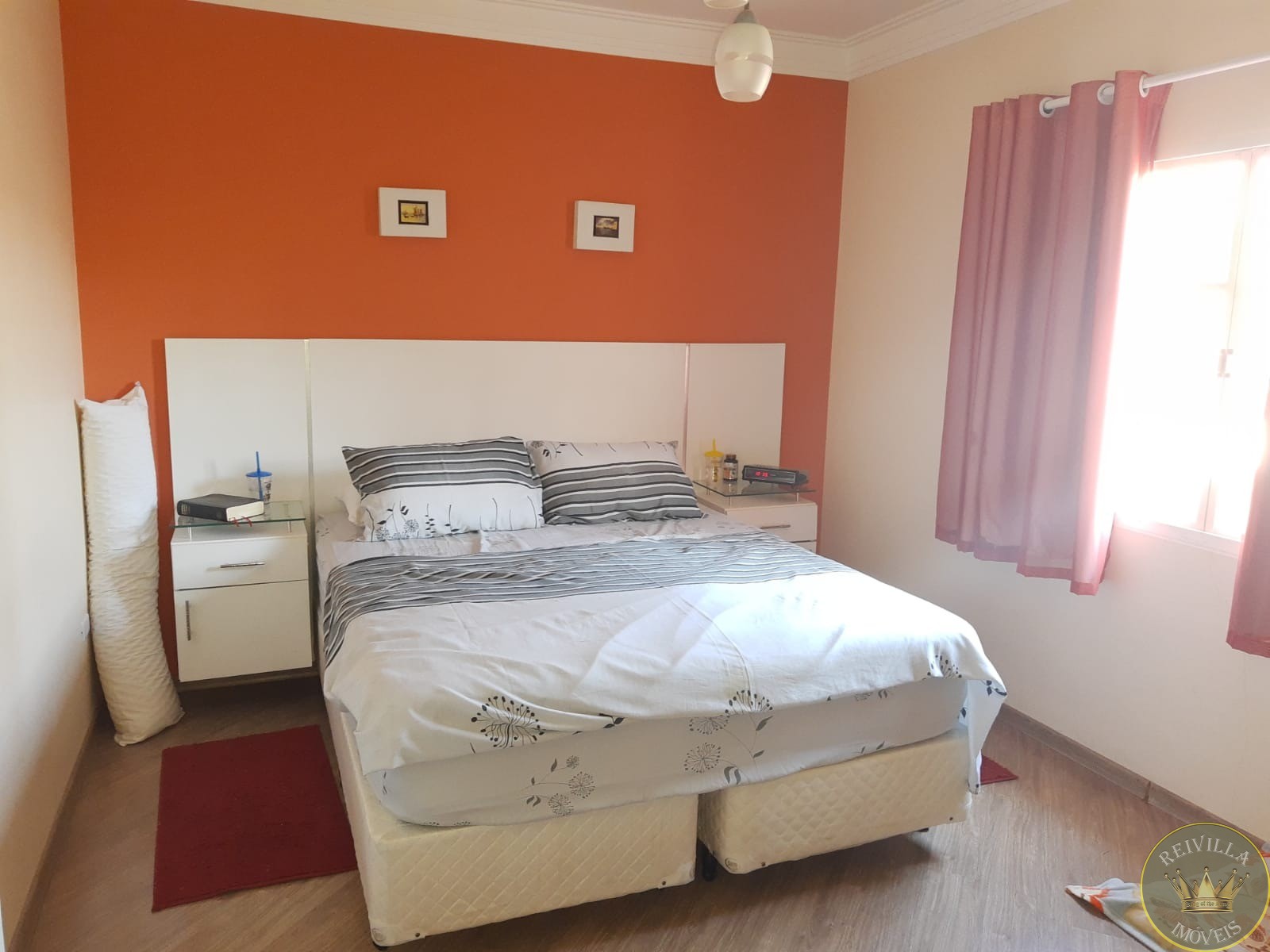 Excelente Casa para Venda com Entradas pelas ruas da frente e a de trás, Vila Ema terreno com 12X 25 02