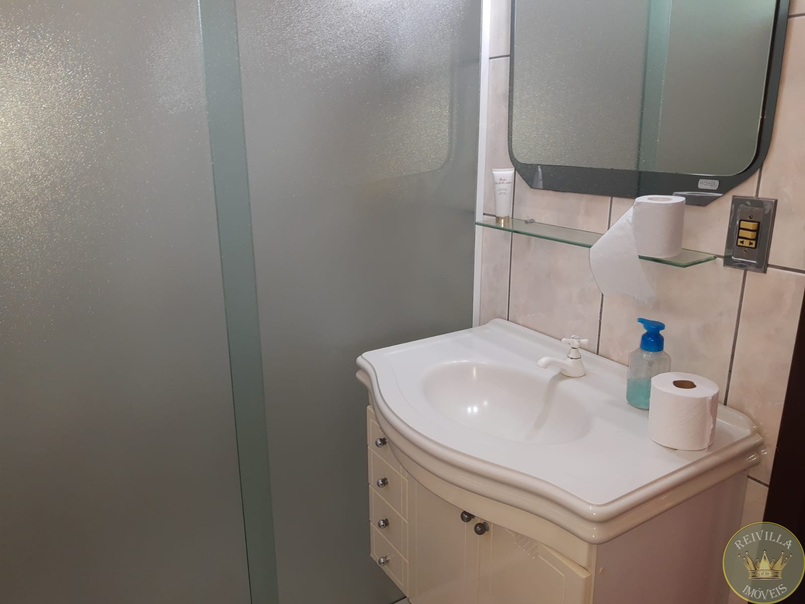 Excelente Casa para Venda com Entradas pelas ruas da frente e a de trás, Vila Ema terreno com 12X 25 02