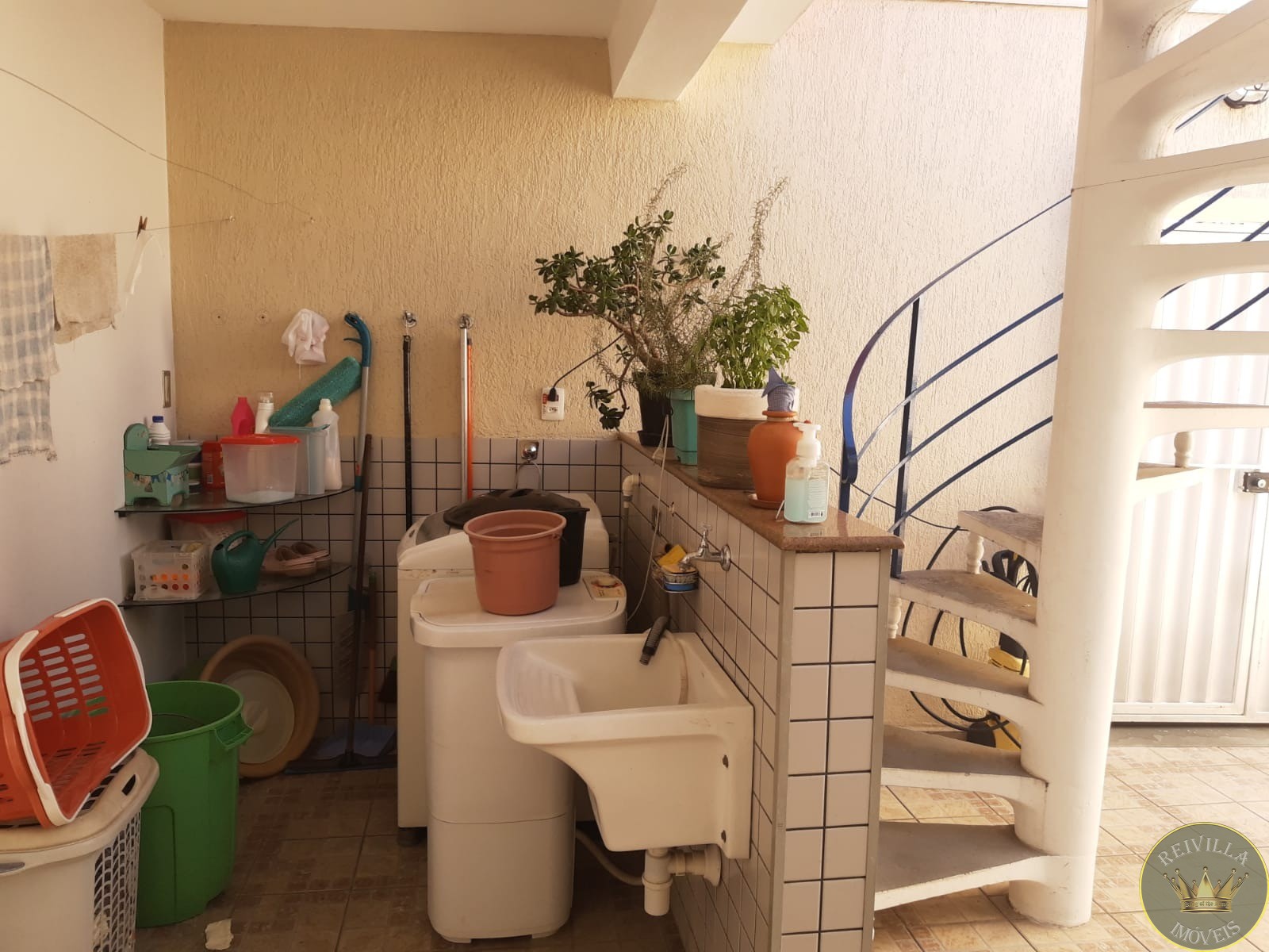 Excelente Casa para Venda com Entradas pelas ruas da frente e a de trás, Vila Ema terreno com 12X 25 02