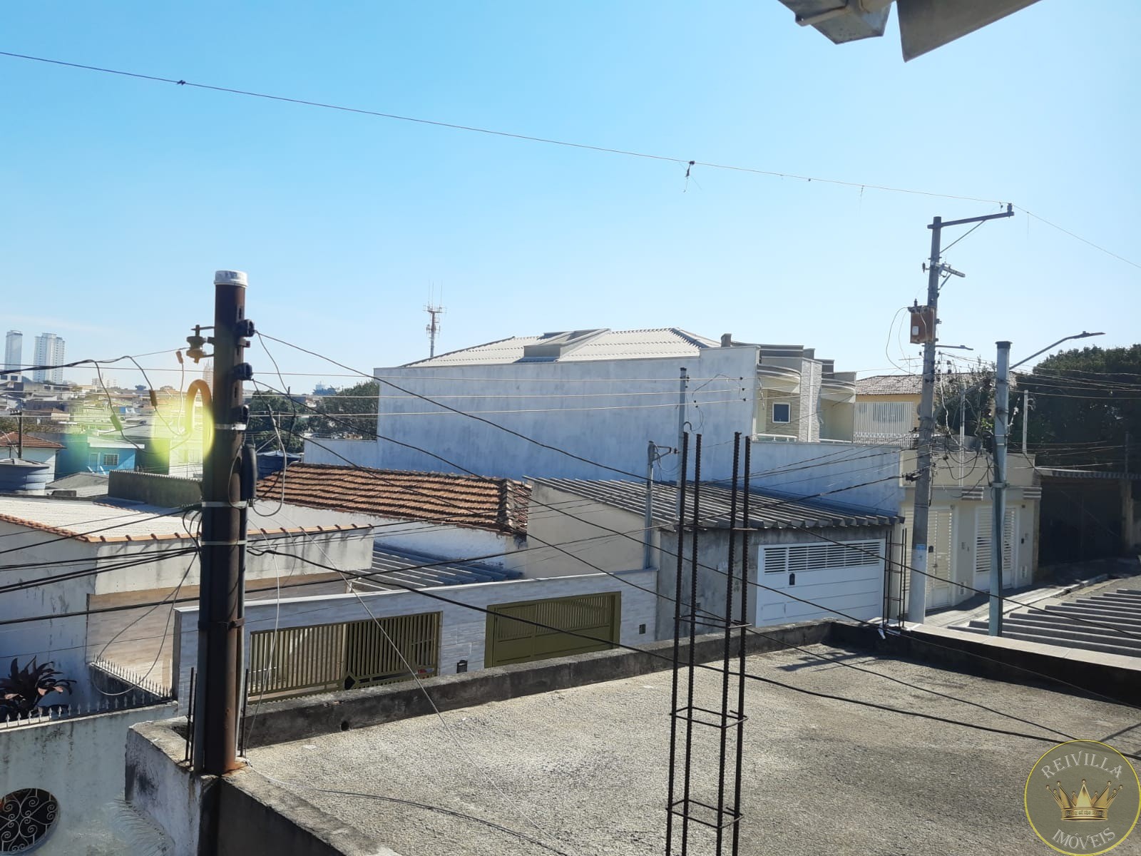 Excelente Casa para Venda com Entradas pelas ruas da frente e a de trás, Vila Ema terreno com 12X 25 02