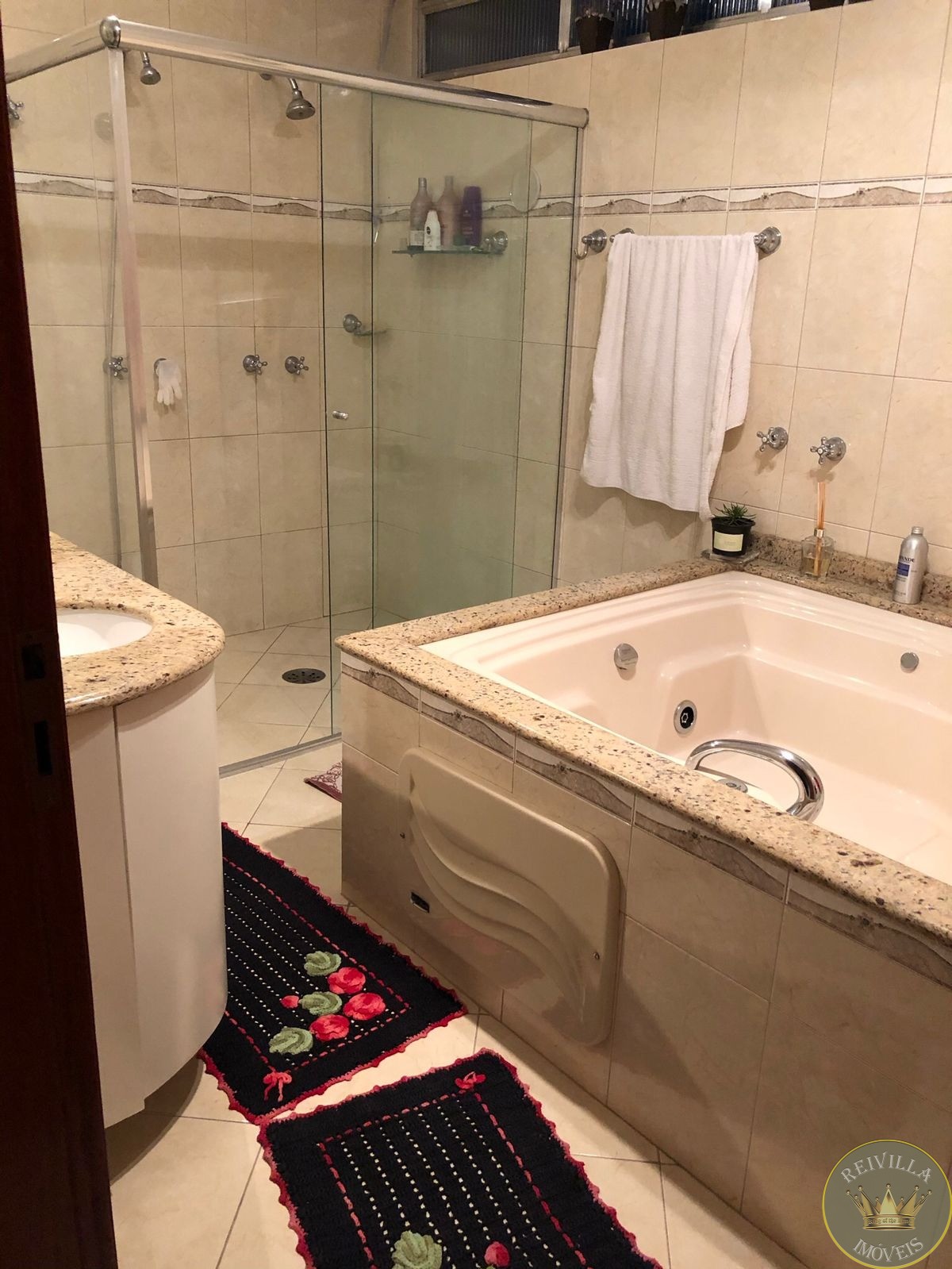Amplo apartamento em uma das avenidas principais da Mooca.Apto 468 mts área total /368 área útil