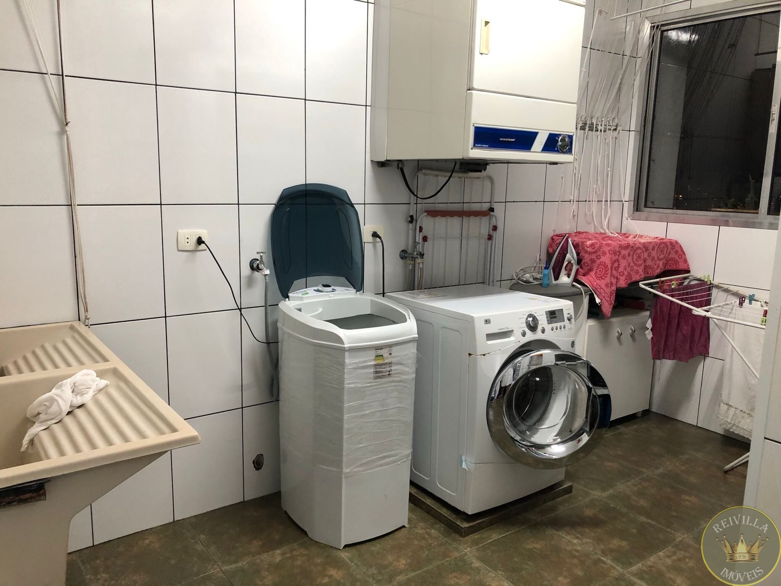 Amplo apartamento em uma das avenidas principais da Mooca.Apto 468 mts área total /368 área útil