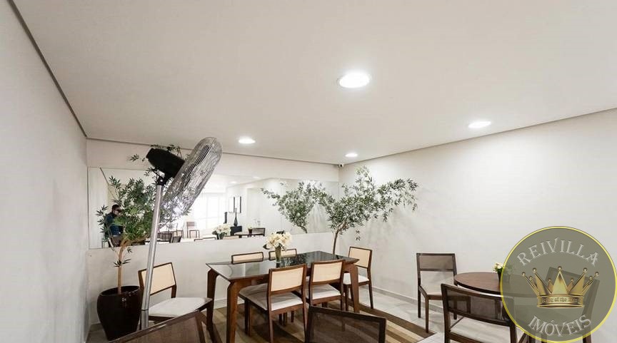 Apartamento bras, 51 metros, 2 dorms, vaga, 500 metros do metro