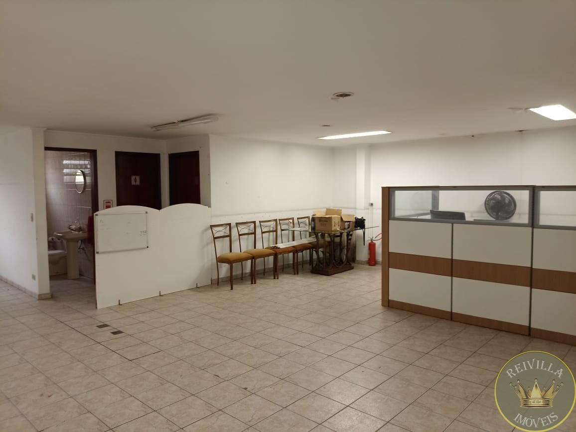 Galpão vila invernada com 500 m² de área construída e depósi
