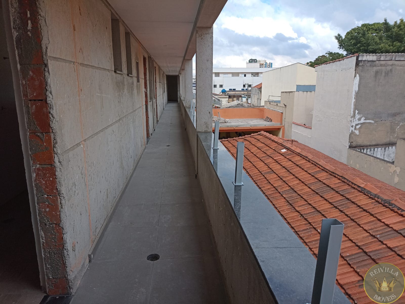 Excelentes Kitnets Novas para venda prox. Vila Ema com 31m² 01 dorm. Sala, cozinha e WC.