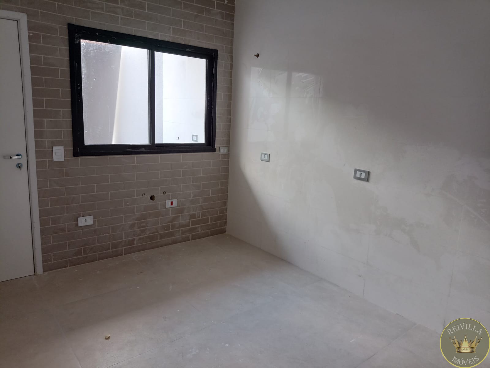 Casa Sobrado em Vila Alpina - São Paulo-02 SOBRADOS EM FASE DE ACABAMENTO