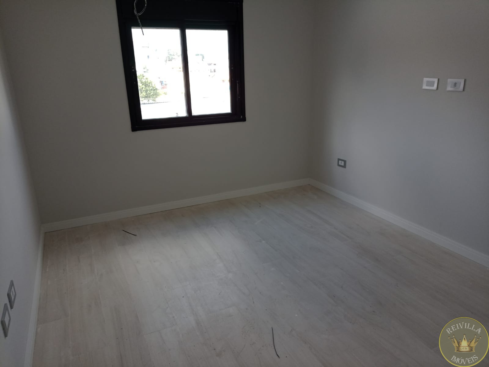 Casa Sobrado em Vila Alpina - São Paulo-02 SOBRADOS EM FASE DE ACABAMENTO