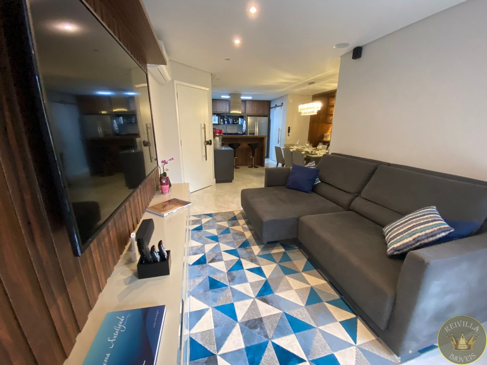 Lindíssimo apartamento 87 mts , totalmente reformado 03 dorms. 02 Vagas-Tatuapé