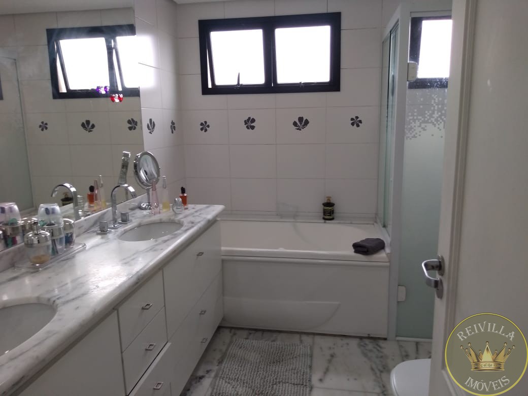 Apartamento 151mts- com varanda gourmet próximo das estações de metrô tatuapé e carrão