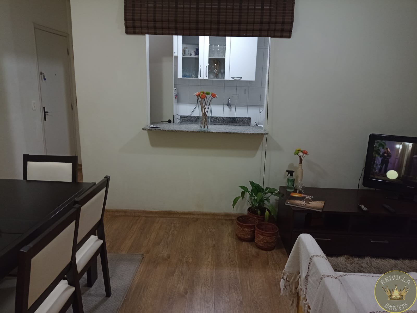 Excelente Apartamento 02 dormitórios ,01 Suíte ,com varanda na Mooca, 56 metros