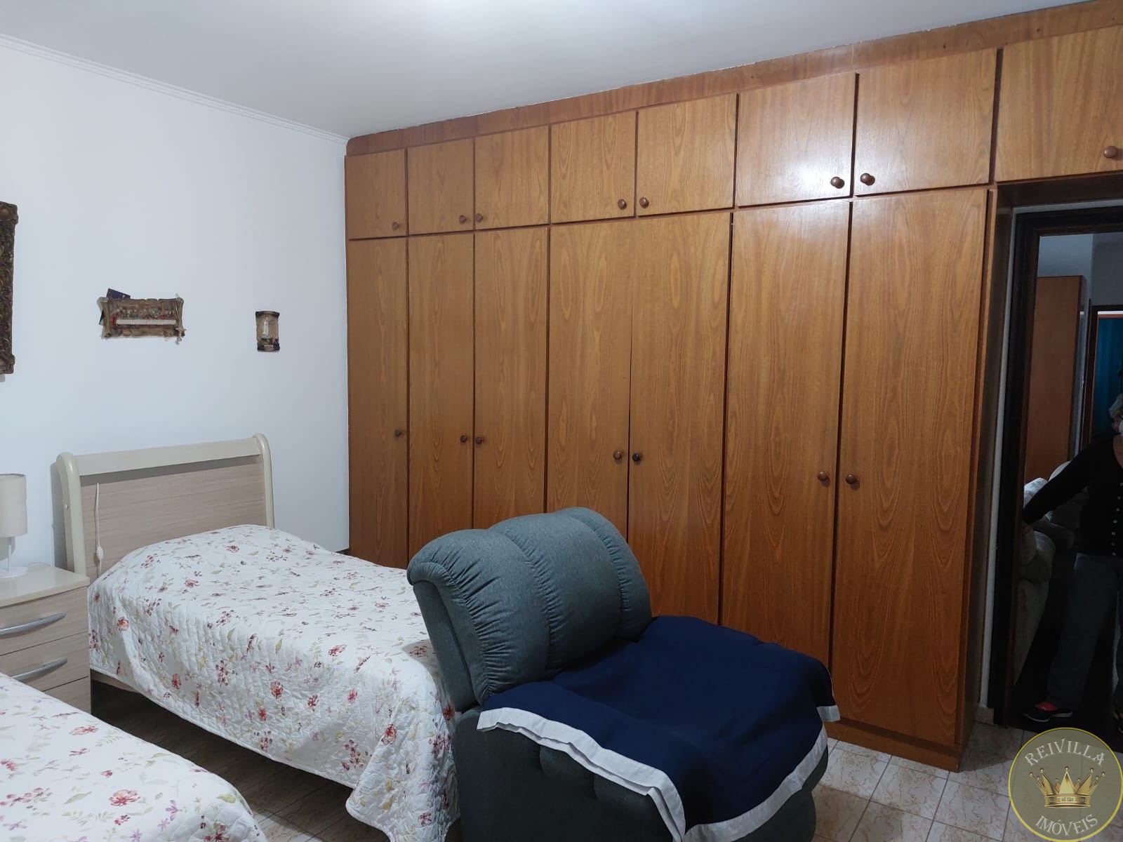 Excelente Sobrado na Mooca com 140 m² com 03 dormitórios sendo 01 suíte, duas vagas