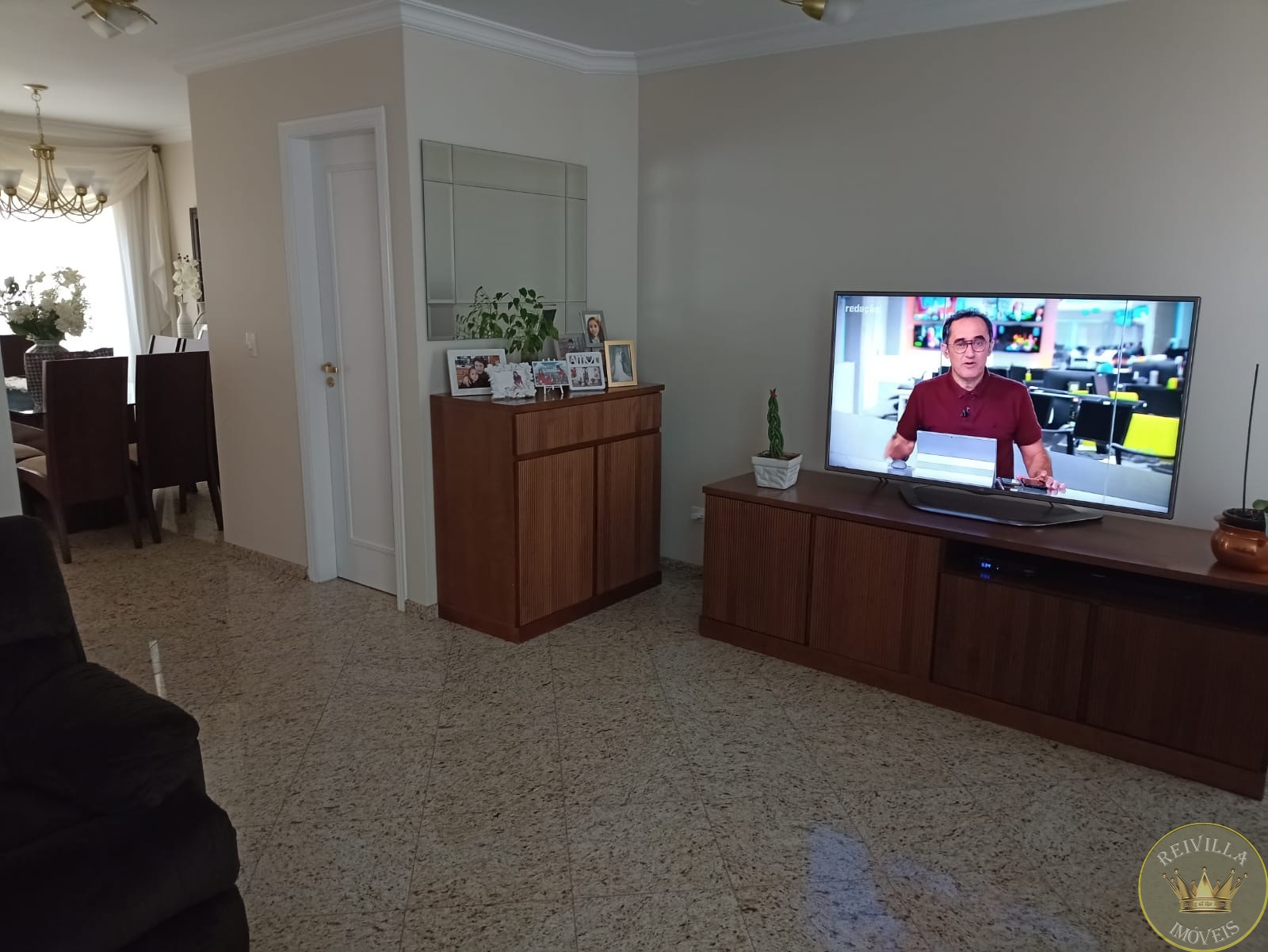Excelente sobrado em condomínio fechado alto padrão ,com 220 m²