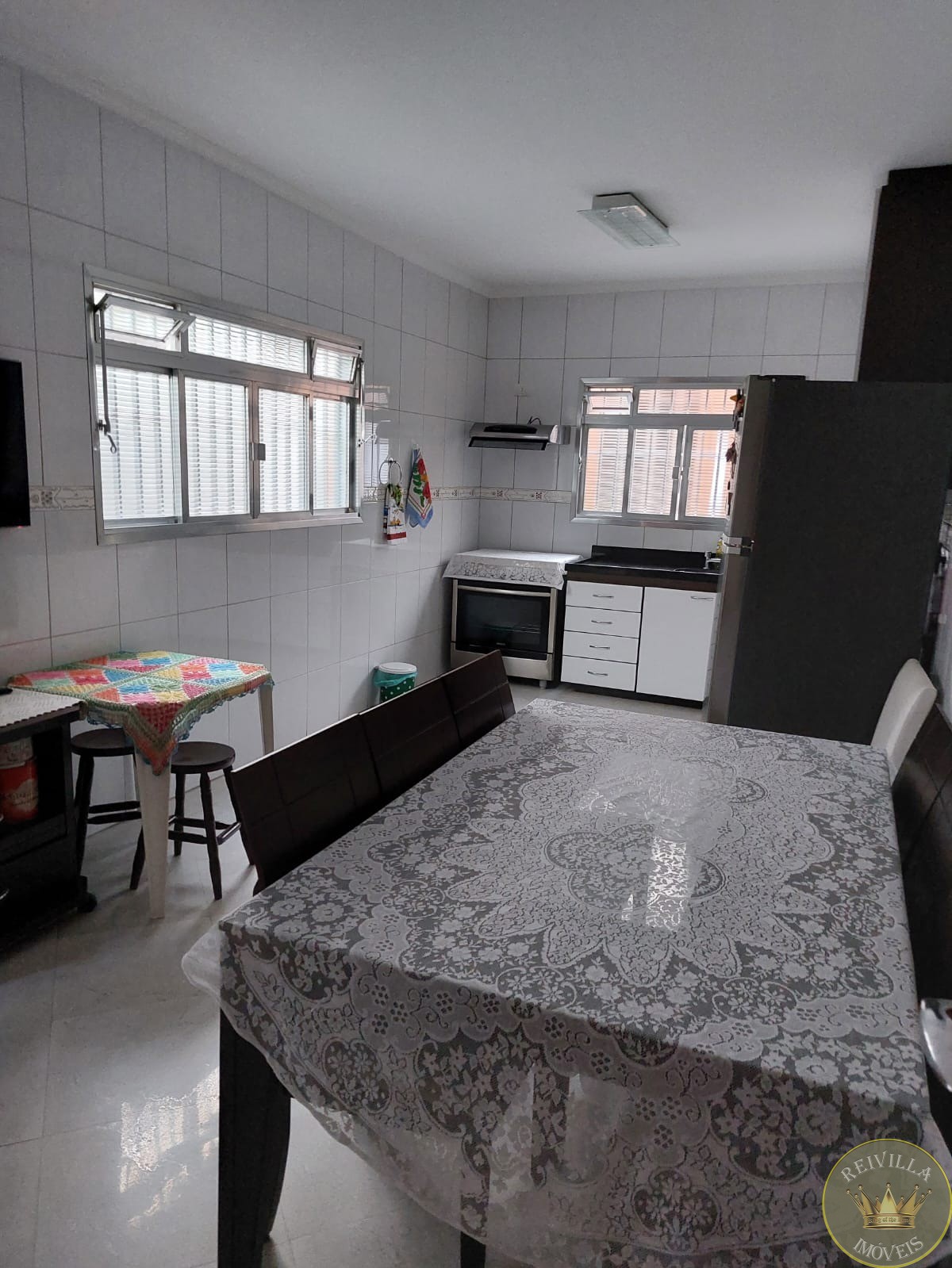 Excelente Sobrado na Mooca com 140 m² com 03 dormitórios sendo 01 suíte, duas vagas