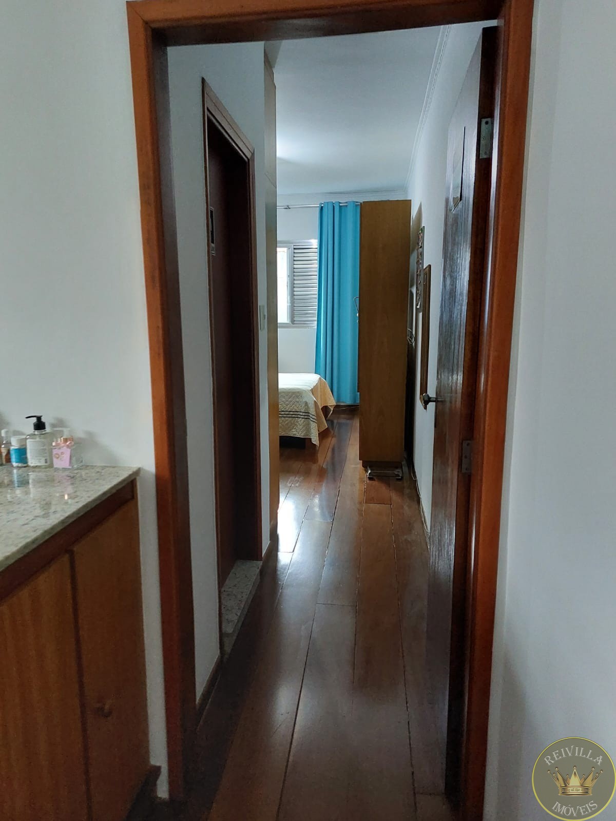 Excelente Sobrado na Mooca com 140 m² com 03 dormitórios sendo 01 suíte, duas vagas