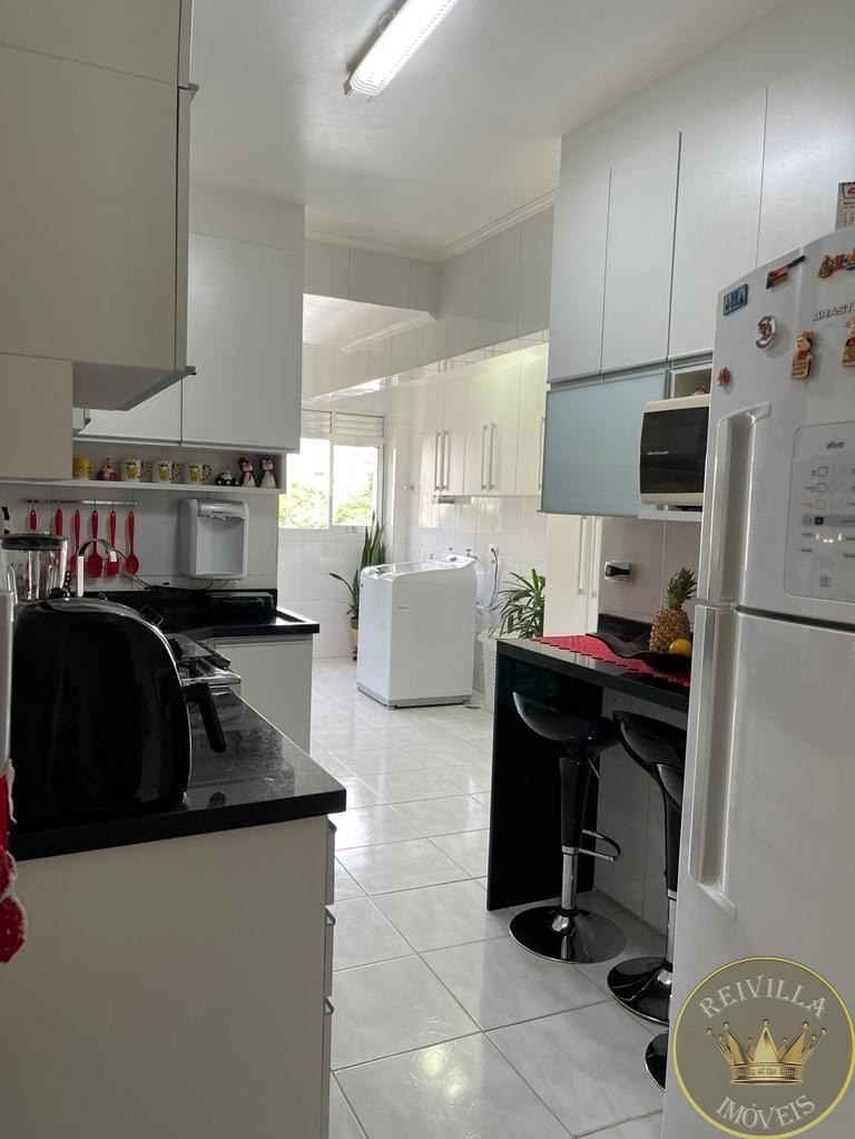 Apartamento Rua Hermínio Lemos -Cambuci- Com 113 metros de área útil-02 suítes