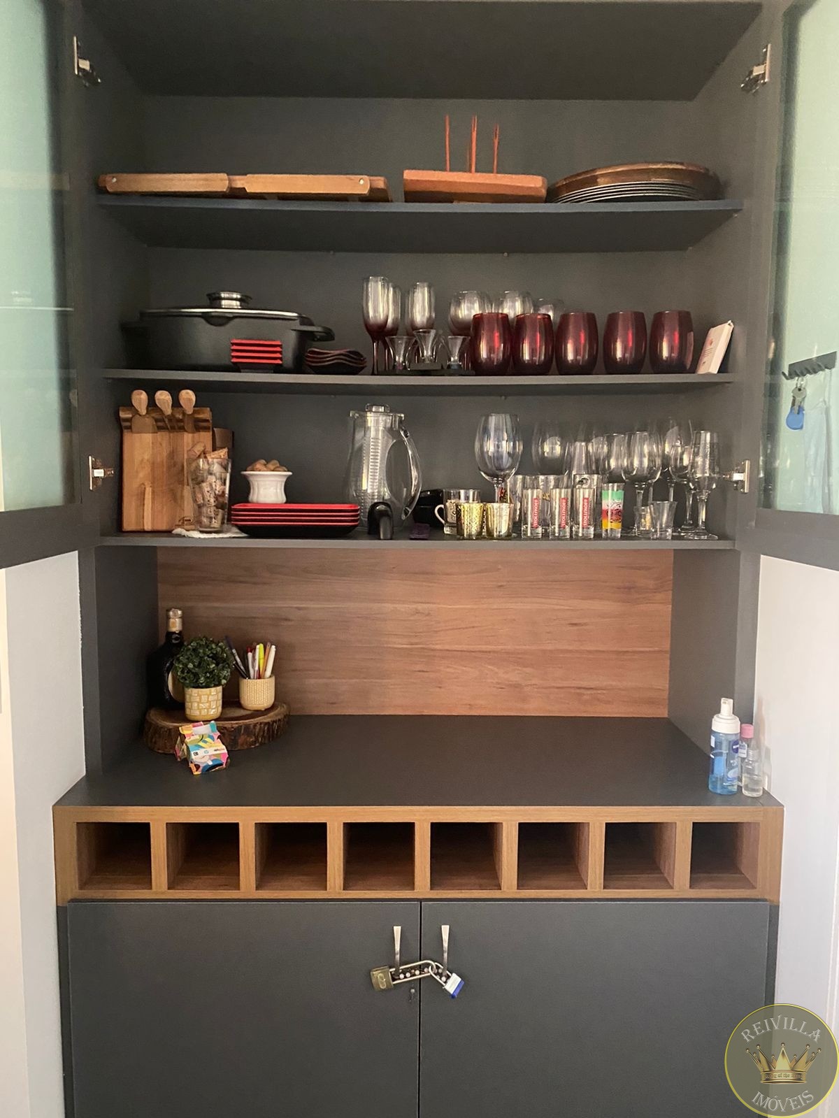 Apartamento vila antonieta, porteira fechada, 2 dorms, vaga,