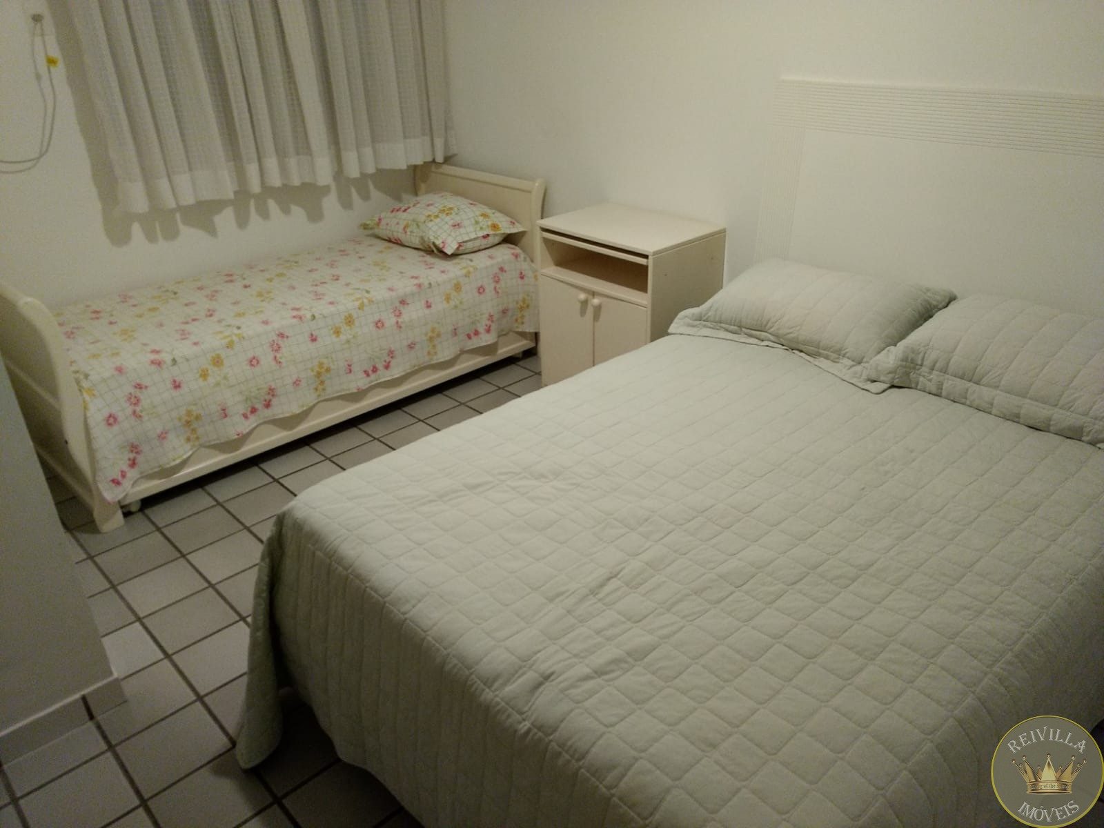 Apartamento Balneário Cidade Atlântica -3 Quartos 1 Suites 4 Banheiros 1 Vagas 150.00 Área Útil