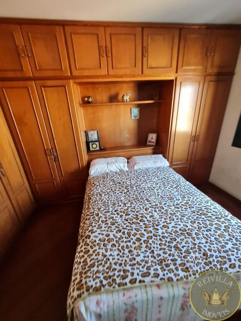 Belíssima cobertura na penha com 254 m², 04 vagas 3 dormitórios, 1 suíte,