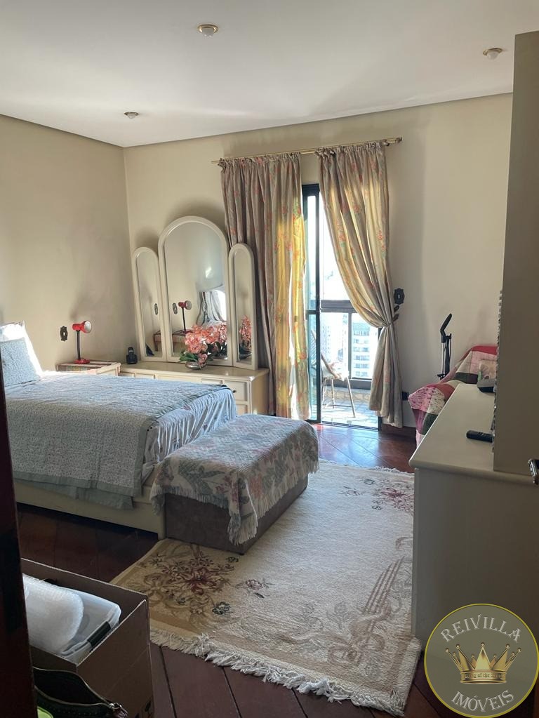 Belíssima cobertura na penha com 254 m², 04 vagas 3 dormitórios, 1 suíte,