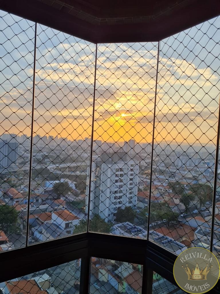 Belíssima cobertura na penha com 254 m², 04 vagas 3 dormitórios, 1 suíte,