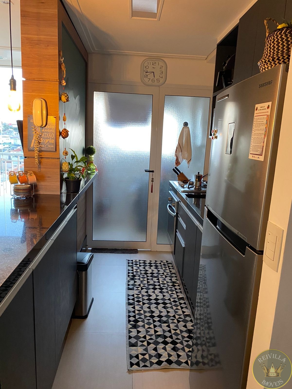 Apartamento vila antonieta, porteira fechada, 2 dorms, vaga,