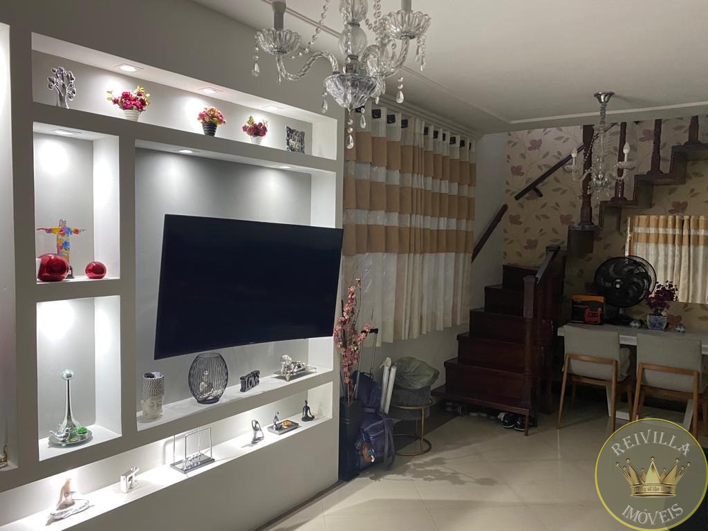Sobrado na Vila Formosa com 3 dormitórios, espaço gourmet,160 mts.