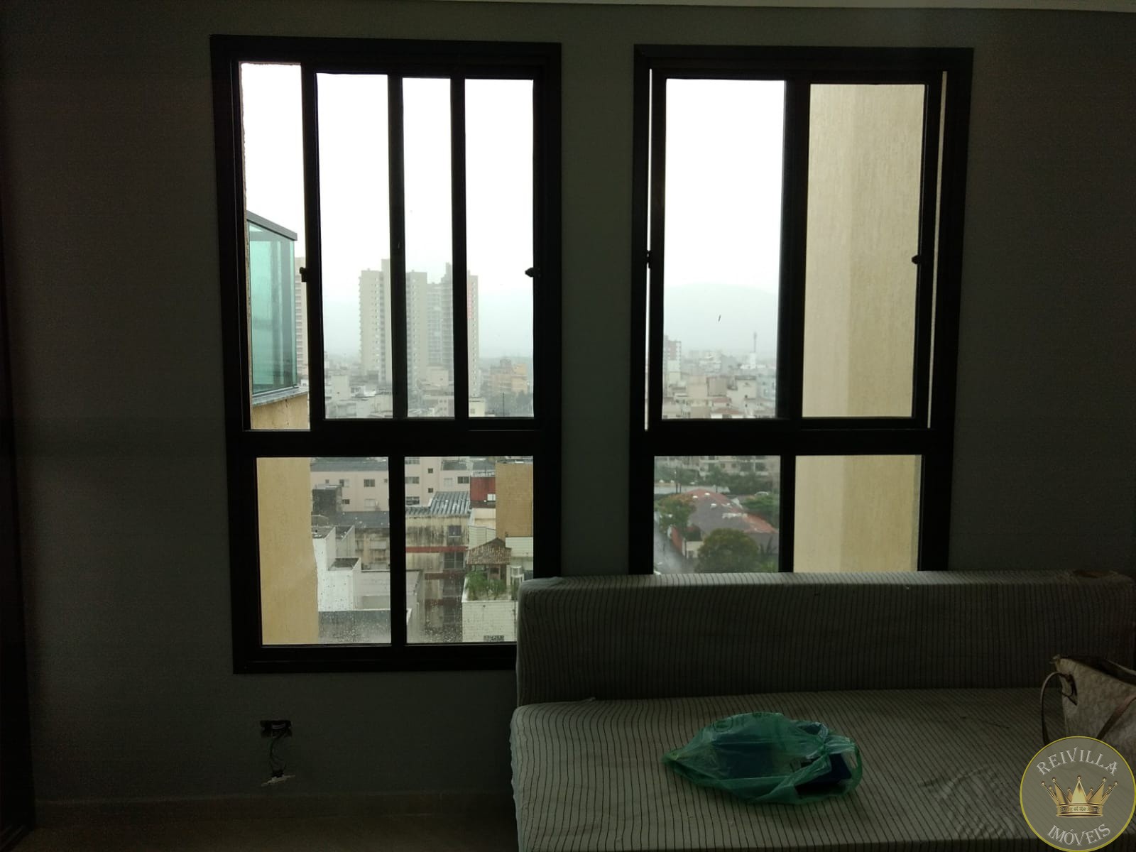 Apartamento Balneário Cidade Atlântica -3 Quartos 1 Suites 4 Banheiros 1 Vagas 150.00 Área Útil