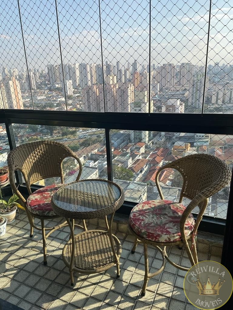 Belíssima cobertura na penha com 254 m², 04 vagas 3 dormitórios, 1 suíte,