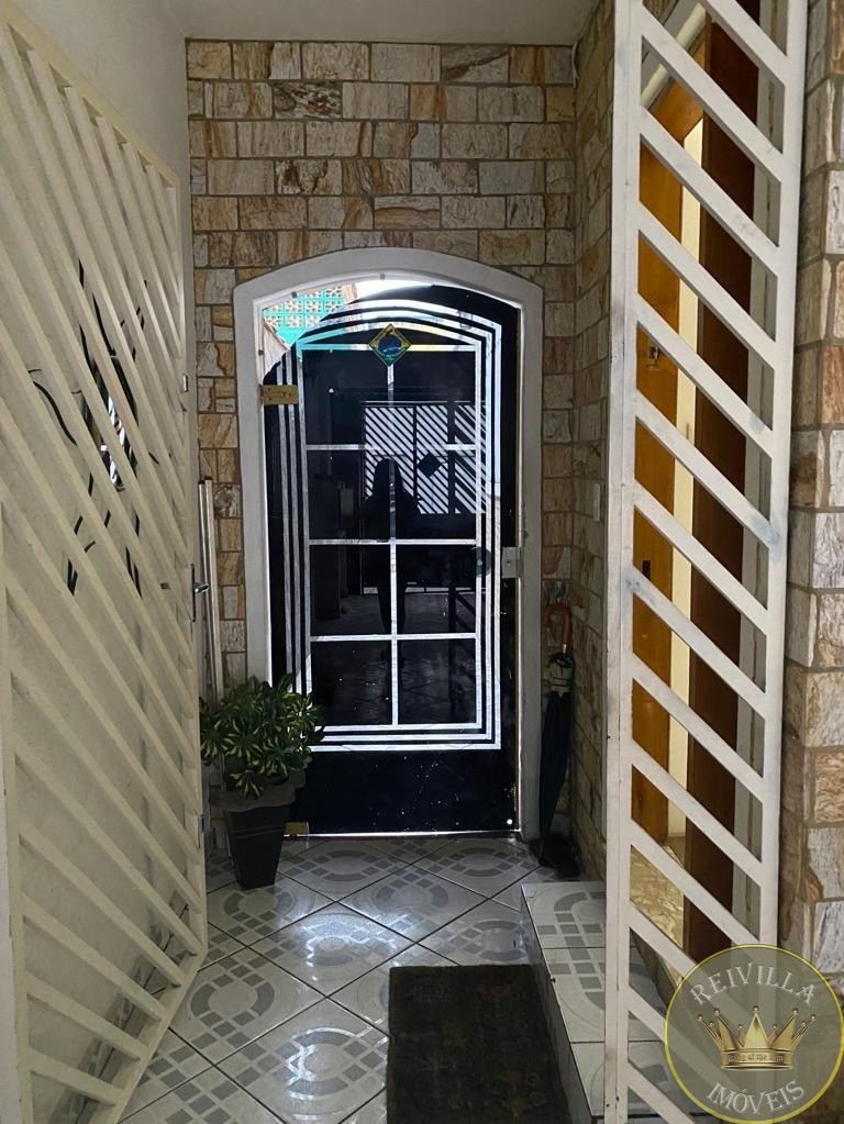 Sobrado na Vila Formosa com 3 dormitórios, espaço gourmet,160 mts.