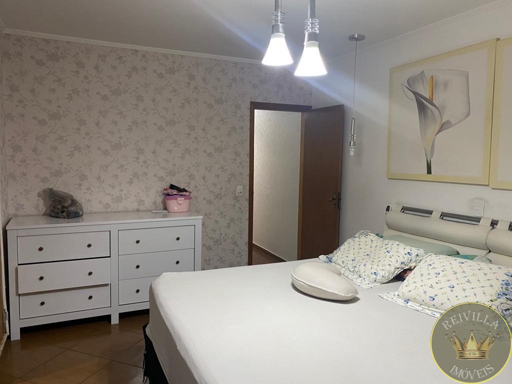 Sobrado na Vila Formosa com 3 dormitórios, espaço gourmet,160 mts.