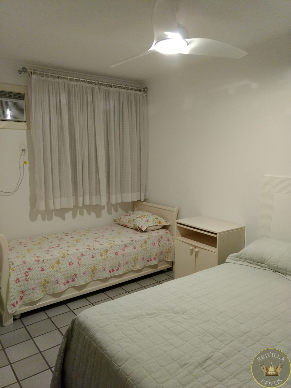 Apartamento Balneário Cidade Atlântica -3 Quartos 1 Suites 4 Banheiros 1 Vagas 150.00 Área Útil