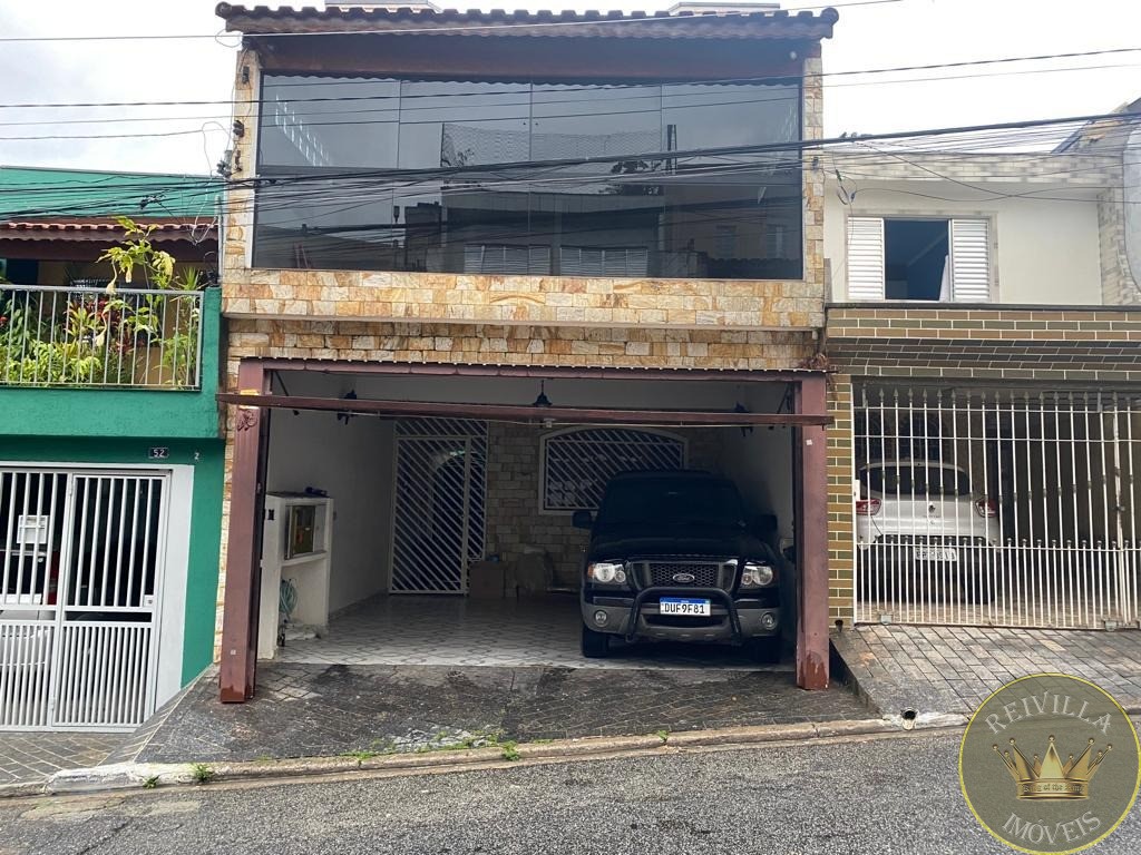 Sobrado na Vila Formosa com 3 dormitórios, espaço gourmet,160 mts.