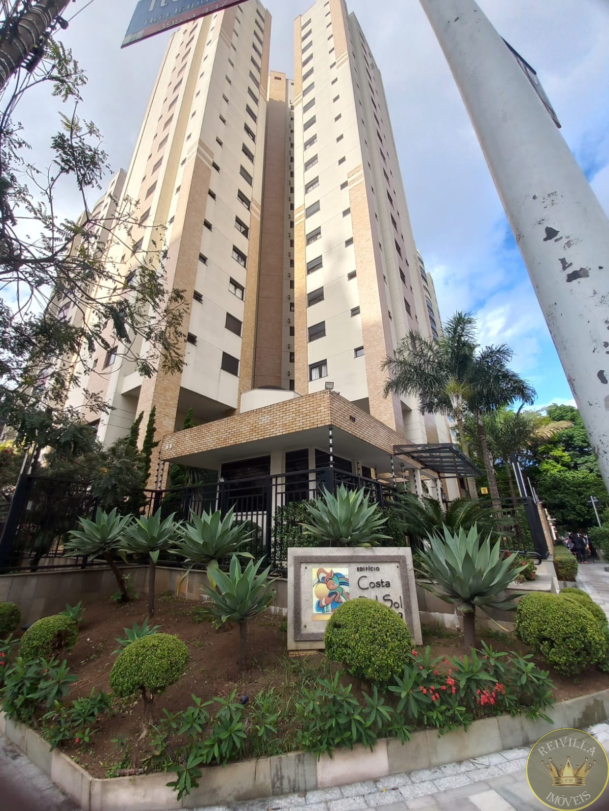 Apartamento com 139m² privativos no Tatuapé 03 suites e 03 vagas