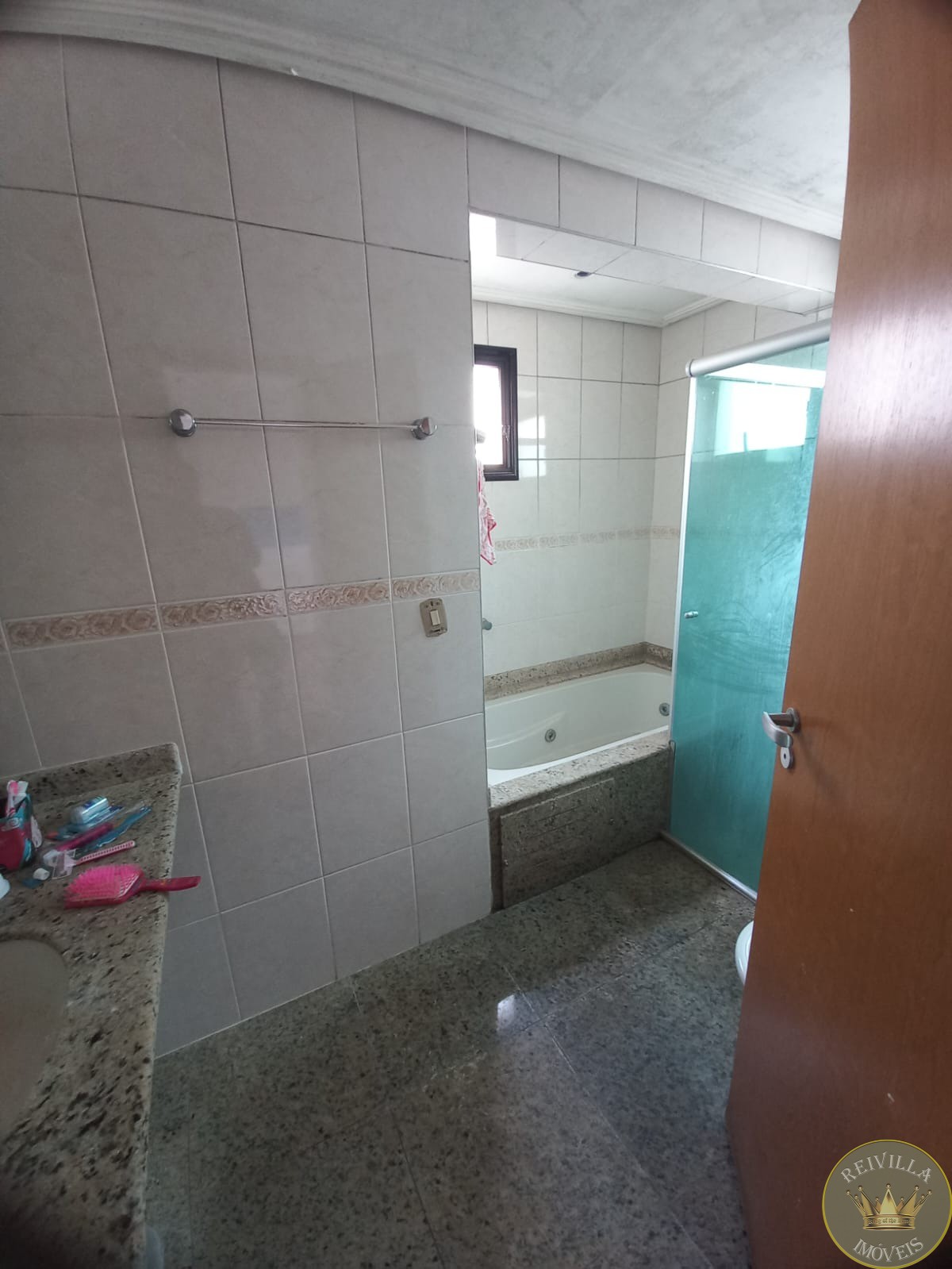Apartamento com 139m² privativos no Tatuapé 03 suites e 03 vagas